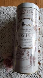 Vintage Engels HARROD'S Stores blikje met paarden & koetsen, Ophalen of Verzenden, Gebruikt, Koek(jes), Overige merken