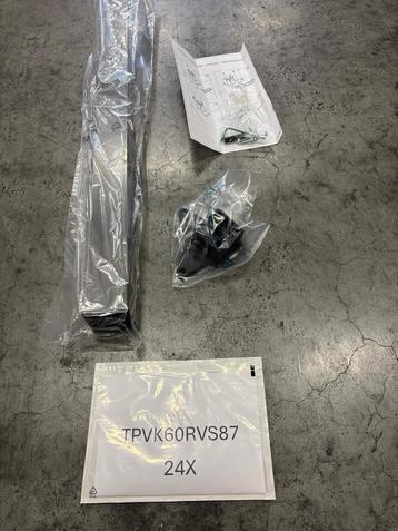 Partij tafelpoten beschikbaar voor biedingen