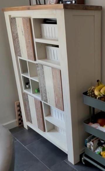 Henders & Hazel Bergkast Steigerhout Look beschikbaar voor biedingen