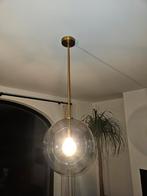 Twee glazen bol hanglampen rookglas karwei, Ophalen, 50 tot 75 cm, Zo goed als nieuw, Glas