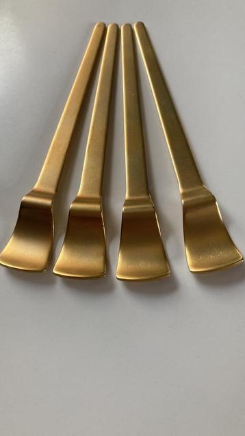 4 Glore 18/10 Staal Roerstaafjes Lepeltjes Gold beschikbaar voor biedingen