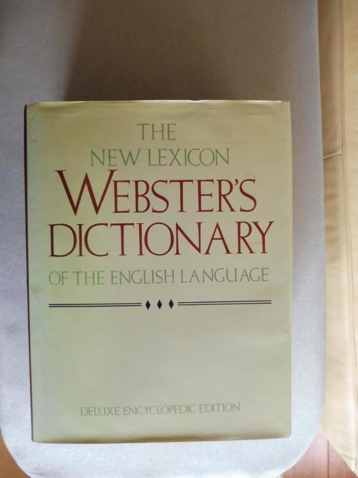 Webster's dictionary - deluxe encyclopedic edition, Boeken, Woordenboeken, Zo goed als nieuw, Engels, Overige uitgevers, Ophalen