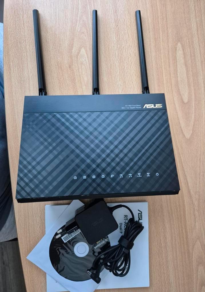 Asus RT-AC68U 3x3 Wireless AC1900 Router, Computers en Software, Routers en Modems, Zo goed als nieuw, Router, Ophalen of Verzenden