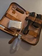verzorgingsset in lederen etui, Antiek en Kunst, Ophalen of Verzenden