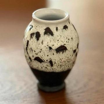 Ruscha fat lava vaasje beschikbaar voor biedingen