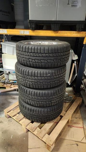 Winterbanden met velgen voor Chevyvan beschikbaar voor biedingen