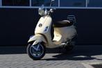 Vespa LXV50 | 2012 | 1ste eigenaar | Slechts 2252km |, Ophalen, 49 cc, Zo goed als nieuw, Benzine