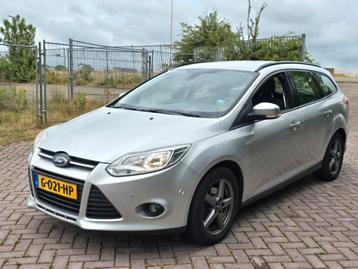Ford Focus Wagon 1.0 EcoBoost Edition*1 e eig*nap*apk*airco* beschikbaar voor biedingen