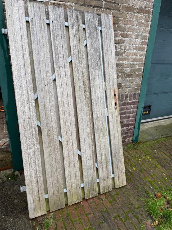 hardhouten poortdeur in stalen frame, Tuin en Terras, Tuinpoorten, Gebruikt, Draaipoort, Hout, 150 tot 200 cm, 100 tot 150 cm