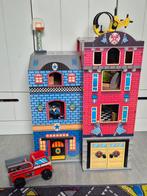Kidkraft brandweer politie hout poppenhuis huis kazerne, Ophalen, Zo goed als nieuw, Poppenhuis