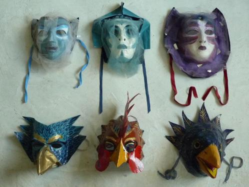 29 handgemaakte draagbare maskers, Antiek en Kunst, Kunst | Beelden en Houtsnijwerken, Ophalen