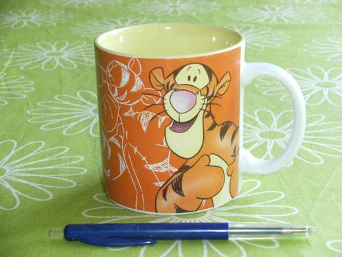 Franse Teigetje mok Disneyland Parijs, Verzamelen, Disney, Zo goed als nieuw, Servies, Winnie de Poeh of vrienden, Ophalen of Verzenden
