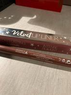Charlotte Tilbury Velvet Lip Liner - Bruin, Lippen, Bruin, Ophalen of Verzenden, Zo goed als nieuw