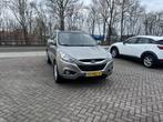 Hyundai ix35 2.0i i-Catcher OPEN DAK STOELVERWARMING V+A LEE, Auto's, Hyundai, Gebruikt, Zwart, 4 cilinders, Handgeschakeld