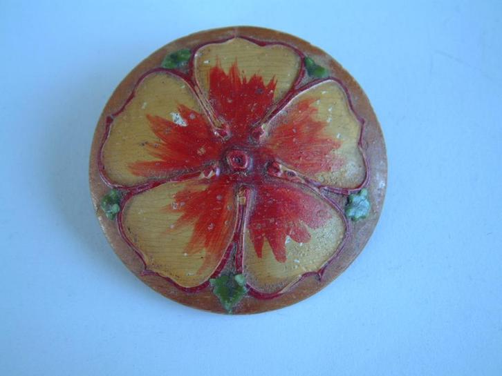 antieke broche hout nr.1 uit ca 1930, Sieraden, Tassen en Uiterlijk, Antieke sieraden, Broche, Overige materialen, Ophalen of Verzenden
