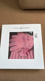 Tommy Hilfiger Beanie + Gloves Kids S-M, Kinderen en Baby's, Kinderkleding | Mutsen, Sjaals en Handschoenen, Ophalen, Nieuw, Jongen of Meisje