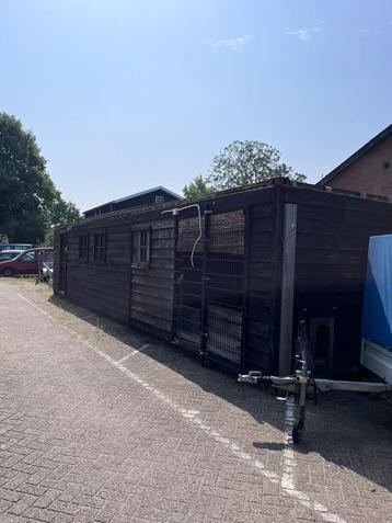 Te koop: Unieke Kroegcontainer – Compleet Ingericht met Bar  beschikbaar voor biedingen