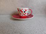 Kop en schotel 150 ml. Rood Cha Cult, Huis en Inrichting, Keuken | Servies, Ophalen of Verzenden, Zo goed als nieuw, Overige stijlen