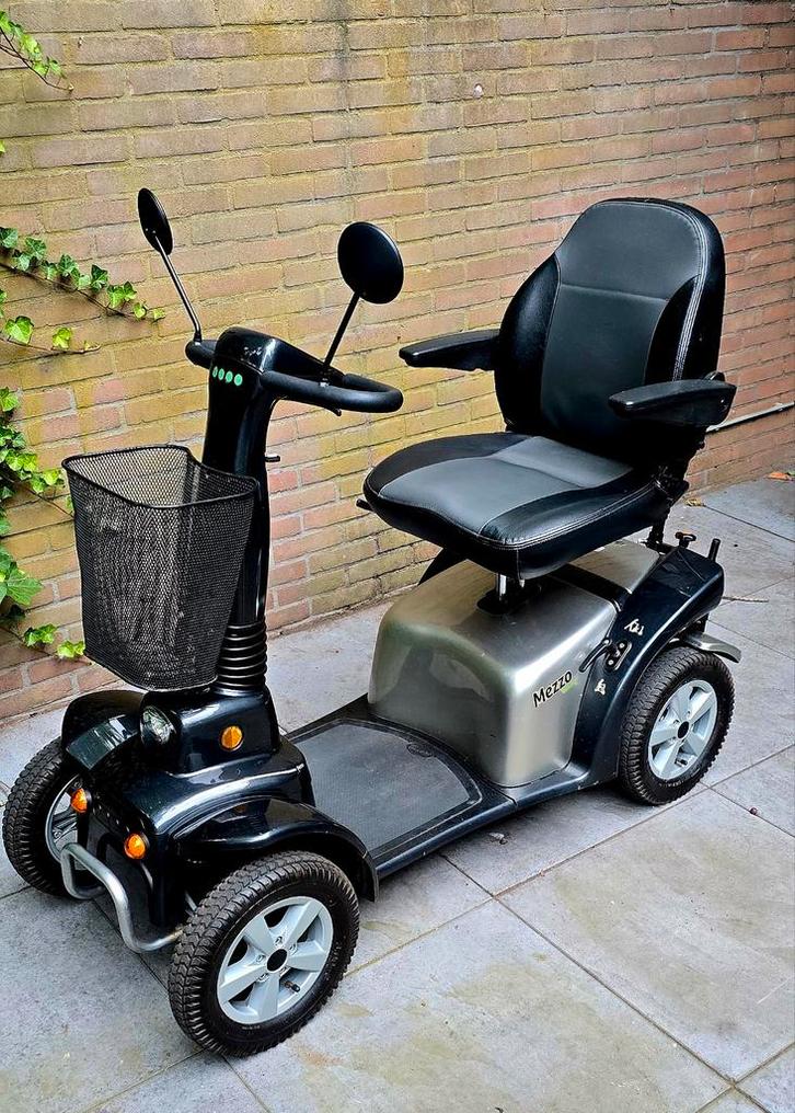 Scootmobiel Life & Mobility mezzo 4, Diversen, Brommobielen en Scootmobielen, Zo goed als nieuw, Ophalen of Verzenden