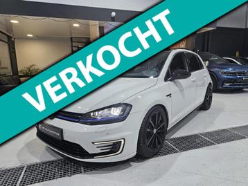 Volkswagen Golf 1.4 TSI GTE DSG|Pano|Camera|Akrapovic|Carpla beschikbaar voor biedingen