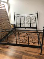 Tweepersoonsbed zonder matras; gratis ophalen, Ophalen