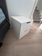 2 witte nachtkastjes, Ophalen, Overige materialen, Zo goed als nieuw, 45 tot 65 cm