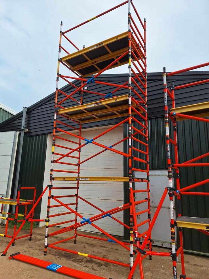 rolsteiger carbon, Doe-het-zelf en Verbouw, Steigers, Nieuw, Rolsteiger of Kamersteiger, 5 meter of hoger, Ophalen