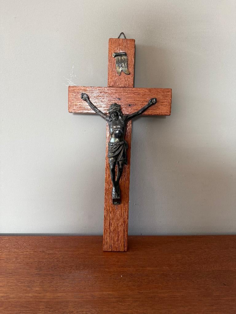 mooie en oude crucifix, Antiek en Kunst, Antiek | Religie, Ophalen of Verzenden