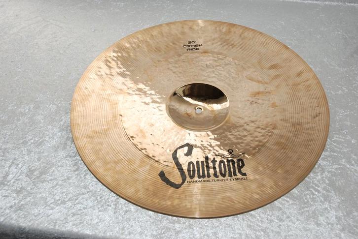 NIEUW!  Soultone Custom Briljant RA crash ride 1964gr. 20", Muziek en Instrumenten, Instrumenten | Onderdelen, Nieuw, Drums of Percussie