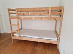 Massiefhout stapelbed met 2 matrassen (90200cm, stevig), Huis en Inrichting, Ophalen, 90 cm, Tweepersoons, Zo goed als nieuw