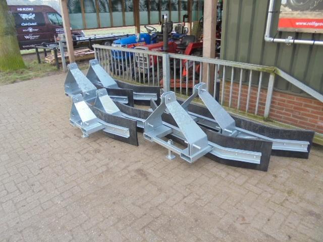 Rubberschuiven diverse uitvoeringen, Zakelijke goederen, Agrarisch | Werktuigen, Ophalen