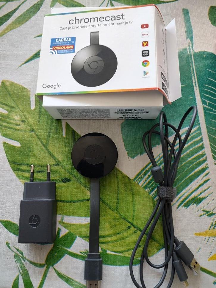 Mooie Google Chromecast in goede staat. Voor casten video, Audio, Tv en Foto, Mediaspelers, Zo goed als nieuw, HDMI, Ophalen