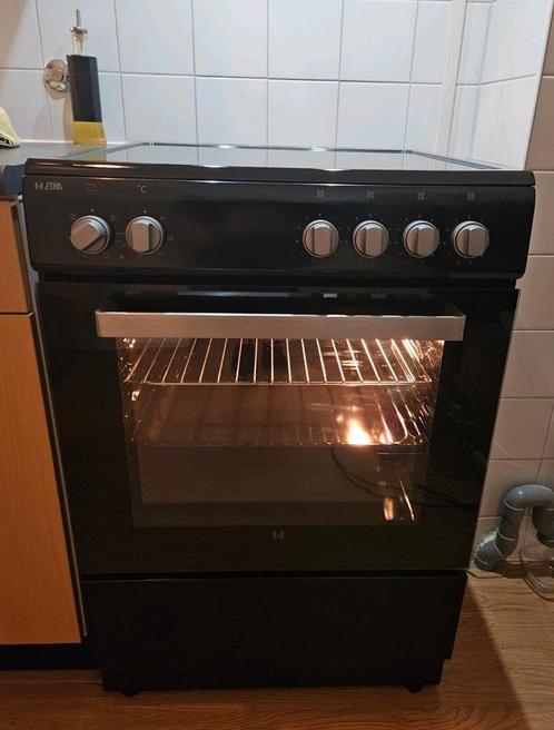 ETNA FIV560ZWA inductie fornuis
Met garantie, Witgoed en Apparatuur, Fornuizen, Zo goed als nieuw, Vrijstaand, Inductie, 4 kookzones