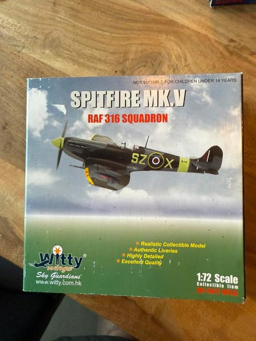Witty wings 1:72 diecast Spitfire WTW-72-022-005, Verzamelen, Luchtvaart en Vliegtuigspotten, Gebruikt, Schaalmodel, Ophalen of Verzenden