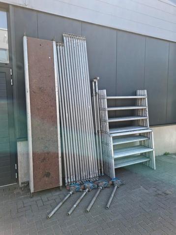 Skyworks aluminium rolsteiger 135x305,WH 8,2 mtr  beschikbaar voor biedingen