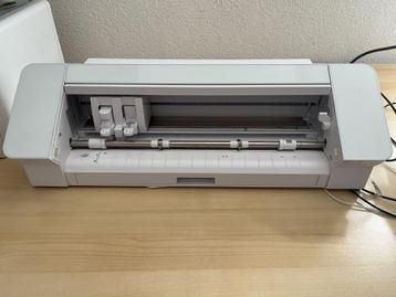 Silhouette Cameo 4  beschikbaar voor biedingen