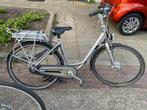 Batavus elektrische fiets met oplader, Ophalen, Batavus, Zo goed als nieuw, 51 tot 55 cm