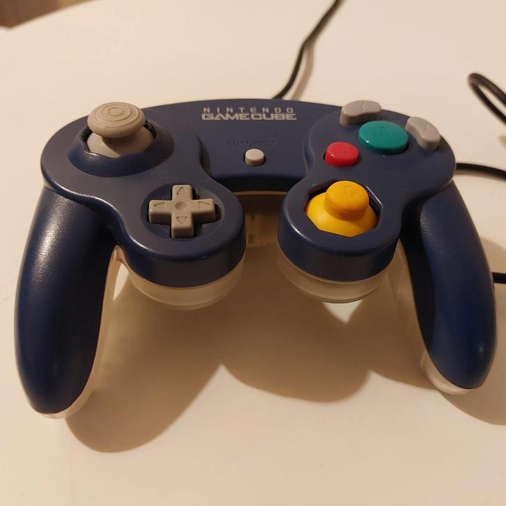 Nintendo Gamecube Controller - Blauw transparant, Spelcomputers en Games, Spelcomputers | Nintendo Consoles | Accessoires, Zo goed als nieuw