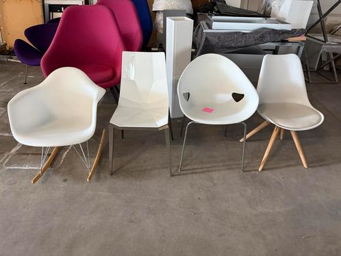 Witte Stoelen Set van Vier, Huis en Inrichting, Stoelen, Gebruikt, Vier, Kunststof, Wit, Ophalen of Verzenden