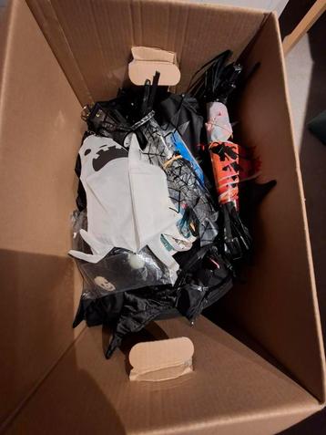 Halloween Verkleedbox + extra's  beschikbaar voor biedingen