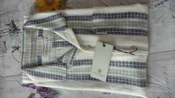 Cast Iron - M beschikbaar voor biedingen