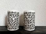 Zoedt witte kaarsen met zwart/grijs panter patroon, Overige materialen, Ophalen of Verzenden, Zo goed als nieuw, Grijs