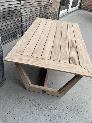 Tafel NIEUW 4 seasons outdoor beschikbaar voor biedingen