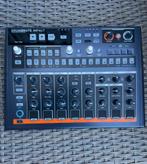 Arturia Drumbrute Impact+ Decksaver (geen gebruikssporen), Muziek en Instrumenten, Drumcomputers, Ophalen, Zo goed als nieuw, Overige merken