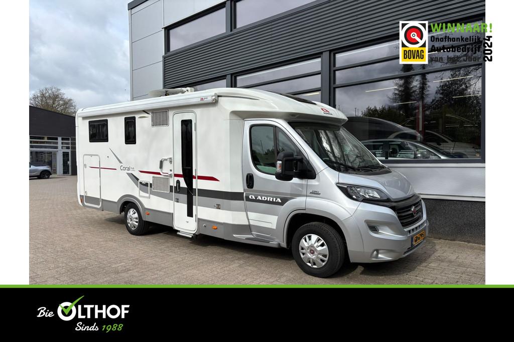 Adria CORAL S 670SL | AUTOMAAT | ENKELE BEDDEN | (bj 2015), Caravans en Kamperen, Campers, Automaat, Ringverwarming, Bedrijf, Diesel