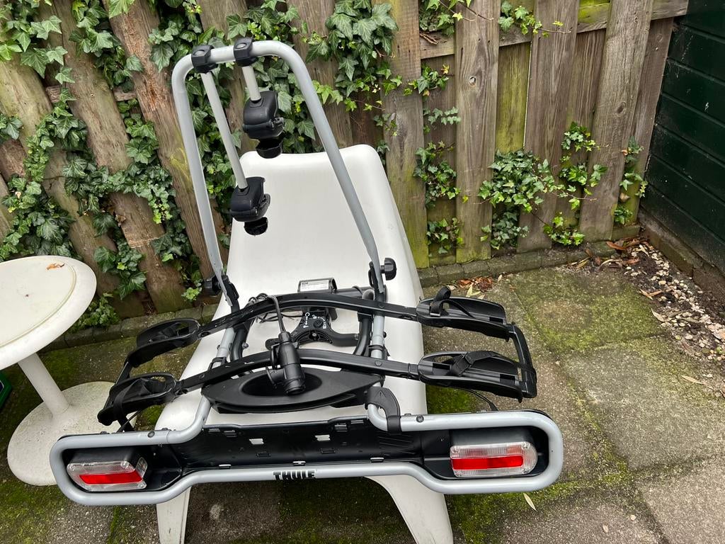 TE HUUR zeer nette Thule Euroride Fietsendrager, Auto diversen, Fietsendragers, Ophalen, Zo goed als nieuw, Trekhaakdrager