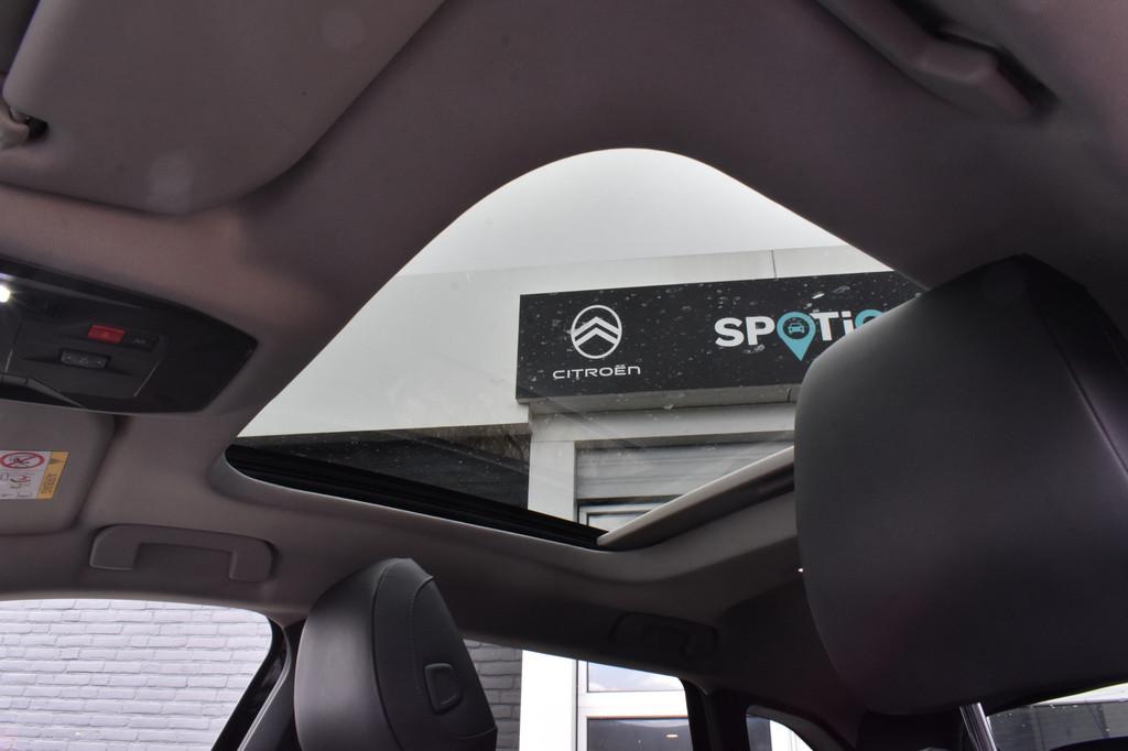 Citroën C5 X Plug-in Hybrid 225 EAT8 Shine Automaat | Leder, Auto's, Citroën, 1350 kg, Gebruikt, 4 cilinders, Zwart