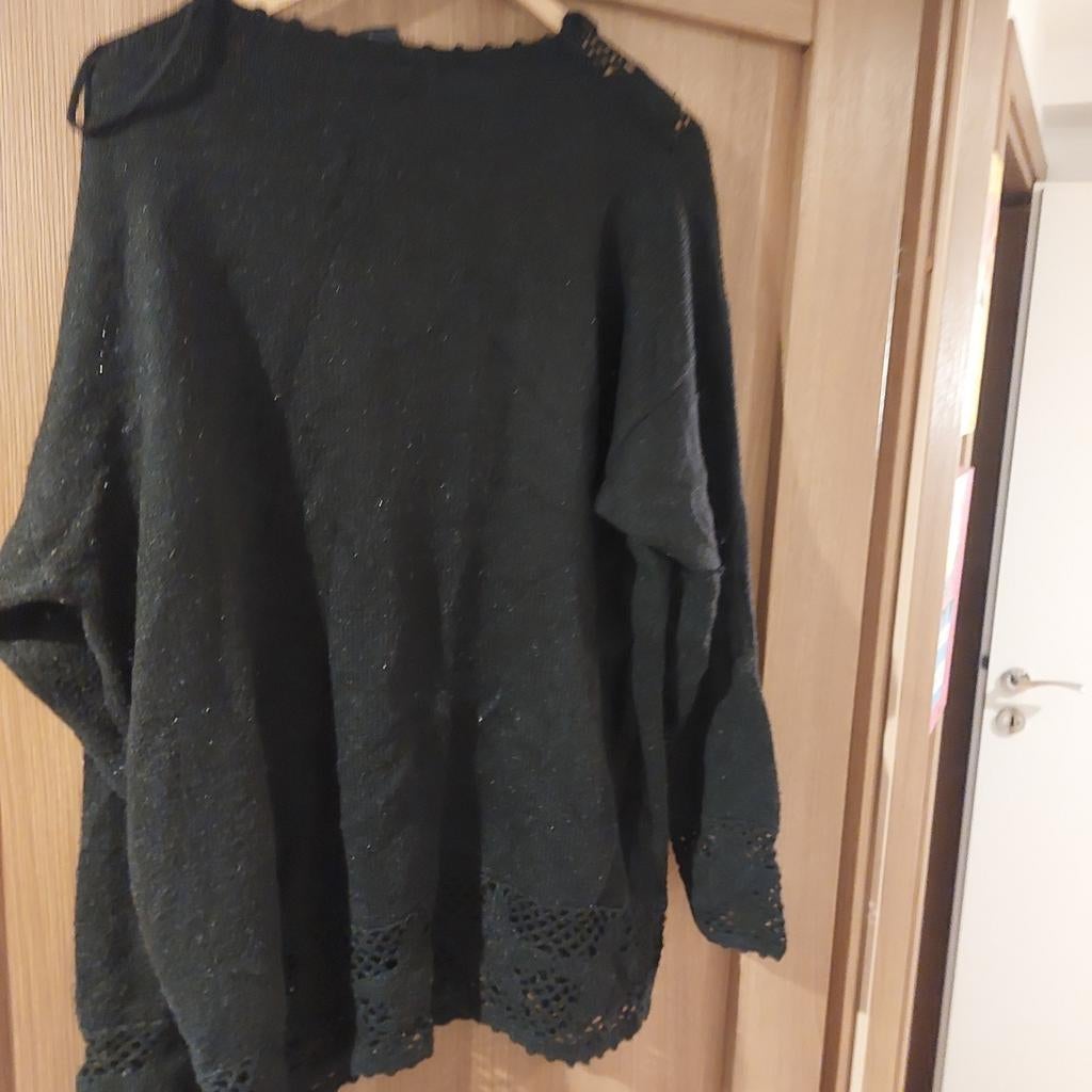 Zwarte trui met open details, maat M, Ophalen of Verzenden, Gedragen, Maat 38/40 (M)