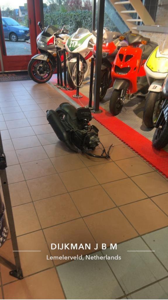 piaggio hexagon 172cc lc blok, Fietsen en Brommers, Brommeronderdelen | Algemeen, Zo goed als nieuw, Blok, Ophalen