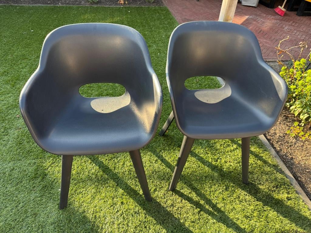 2x Kuipvormige Tuinstoelen - Weerbestendig & Onderhoudsvrij, Ophalen